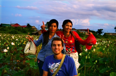 siem reap tour, cambodia, motorbike tours, moto, floating villages cambodia, visit cambodia, jeep tours, cambodia jeep tours, day trips, visit siem reap, siem reap half day, kulen mountain, angkor wat, angkor thom, temple guides, cambodia adventures, activities, tours of angkor wat, temples, bike tours, countryside, what to do in siem reap, beantei srei, beng mealea temple, where to visit, off the beaten path, motorcycle, angkor guides, grand small circuit