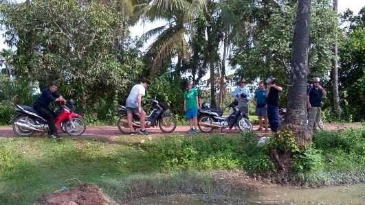 siem reap tour, cambodia, motorbike tours, moto, floating villages cambodia, visit cambodia, jeep tours, cambodia jeep tours, day trips, visit siem reap, siem reap half day, kulen mountain, angkor wat, angkor thom, temple guides, cambodia adventures, activities, tours of angkor wat, temples, bike tours, countryside, what to do in siem reap, beantei srei, beng mealea temple, where to visit, off the beaten path, motorcycle, angkor guides, grand small circuit