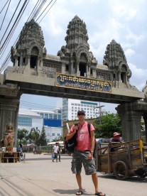 Scott crossing Thai-Cambodia border